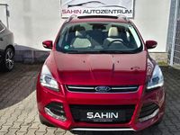 Gebraucht Ford Kuga 179 PS (131 kW) 2015 Rot SUV