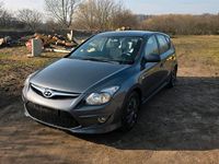 Gebraucht Hyundai i30 107 PS (78 kW) 2010 Grau Coupé