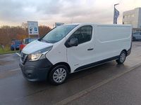 Gebraucht Nissan NV300 121 PS (88 kW) 2019 Weiß Van