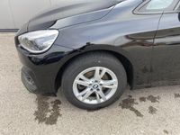 Gebraucht BMW 218 Active Tourer 140 PS (102 kW) 2019 Schwarz Van / Kleinbus
