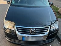 Gebraucht VW Touran 140 PS (102 kW) 2008 Schwarz Van / Kleinbus