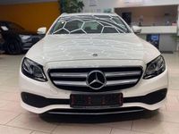 Gebraucht Mercedes E220 Avantgarde 194 PS (142 kW) 2017 Polarweiss  unilack Kombi
