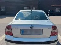 Gebraucht VW Passat 130 PS (95 kW) 2003 Silber Limousine
