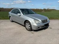 Gebraucht Mercedes C220 143 PS (105 kW) 2002 Silber Limousine