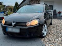 Gebraucht VW Golf VII 105 PS (77 kW) 2012 Schwarz Kombi