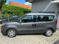 Gebraucht Fiat Doblò 120 PS (88 kW) 2022 Grau Van / Kleinbus