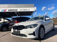 Gebraucht BMW 320 Advantage 190 PS (139 kW) 2021 Alpinweiss iii uni (300) Limousine