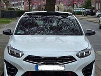 Gebraucht Kia ProCeed GT 204 PS (150 kW) 2023 Weiß Kombi