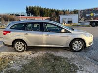 Gebraucht Ford Focus 101 PS (74 kW) 2015 Silber Kombi