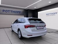 Gebraucht Skoda Octavia Style 116 PS (85 kW) 2023 Candyweiß Kombi