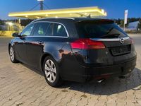 Gebraucht Opel Insignia 160 PS (117 kW) 2011 Schwarz Kombi