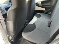 Gebraucht Toyota Aygo 68 PS (50 kW) 2013 Weiß Kleinwagen
