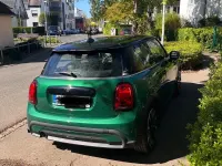 Używany Mini Cooper Classic 136 KM (100 kW) 2021 Zielony Hatchback