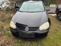 Gebraucht VW Golf V 105 PS (77 kW) 2005 Schwarz Kleinwagen