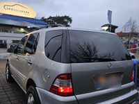 Gebraucht Mercedes ML270 163 PS (119 kW) 2003 Grau SUV