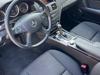 Gebraucht Mercedes C180 156 PS (114 kW) 2011 Silber Limousine