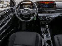 Neu Hyundai Bayon Select 101 PS (74 kW) 2025 Grün SUV