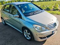 Gebraucht Mercedes B180 122 PS (89 kW) 2005 Silber Van / Kleinbus