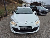 Gebraucht Renault Mégane III 106 PS (77 kW) 2012 Weiß Limousine