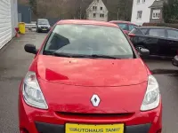 Gebraucht Renault Clio III 75 PS (55 kW) 2012 Hellrot Kleinwagen