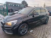 Gebraucht BMW 218 136 PS (100 kW) 2016 Schwarz Van / Kleinbus