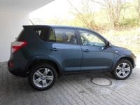 Gebraucht Toyota RAV4 Executive 177 PS (130 kW) 2009 Grün metallic SUV