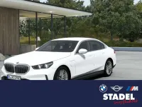 Neu BMW 530e 299 PS (219 kW) 2025 Alpinweiss uni Limousine