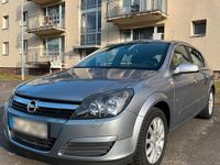 Second-hand Opel Astra 110 CP (80 kW) 2004 Gri Coupe