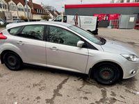 Gebraucht Ford Focus 125 PS (91 kW) 2012 Silber Limousine