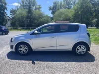 Gebraucht Chevrolet Aveo 101 PS (74 kW) 2011 Silber Kleinwagen