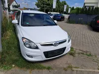 Gebraucht Hyundai i30 90 PS (66 kW) 2009 Weiß Limousine
