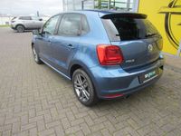 Gebraucht VW Polo Beats 90 PS (66 kW) 2017 Blau Limousine