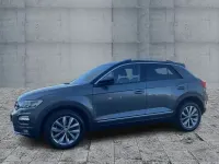 Gebraucht VW T-Roc Style 116 PS (85 kW) 2018 Grau SUV
