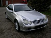 Gebraucht Mercedes CL180 143 PS (105 kW) 2003 Silber metallic Coupé