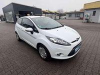 Gebraucht Ford Fiesta Trend 60 PS (44 kW) 2012 Limousine
