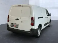 Gebraucht Opel Combo Basis 102 PS (75 kW) 2024 Lackierung weiss icy/typ ausse Van / Kleinbus
