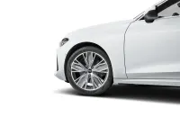 Gebraucht Audi A5 Sport 204 PS (150 kW) 2025 Gletscherweiß metallic Kombi