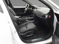 Gebraucht Jaguar F-Pace S 301 PS (221 kW) 2017 Glacier white metalic SUV