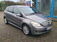 Gebraucht Mercedes B200 140 PS (102 kW) 2007 Grau Van / Kleinbus