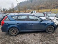 Gebraucht Kia Ceed 120 PS (88 kW) 2008 Blau Kleinwagen