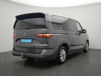 Gebraucht VW Multivan Life 150 PS (110 kW) 2025 Indiumgrau Van