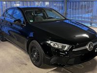 Gebraucht Mercedes A160 109 PS (80 kW) 2021 Schwarz Limousine