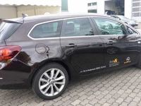 Gebraucht Opel Astra Exklusiv 136 PS (100 kW) 2014 Braun metallic Kombi