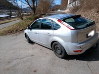 Gebraucht Ford Focus 101 PS (74 kW) 2010 Silber Limousine