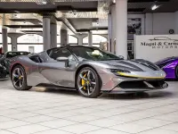 Gebraucht Ferrari SF90 999 PS (734 kW) 2023 Grau
