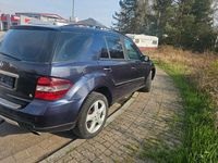 Gebraucht Mercedes ML350 272 PS (200 kW) 2007 Blau SUV
