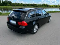 Gebraucht BMW 318 143 PS (105 kW) 2011 Schwarz Kombi
