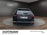 Gebraucht Audi A4 S-Line 163 PS (119 kW) 2023 Mythosschwarz metallic Kombi