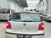 Używany VW Polo 64 KM (47 kW) 2002 Srebrny Hatchback