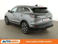 Usata Renault Austral Iconic 200 CV (147 kW) 2023 Grigio SUV